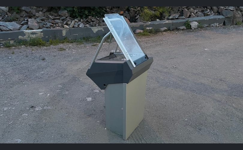 Buster vasemman puoleinen pulpetti-kuva-4